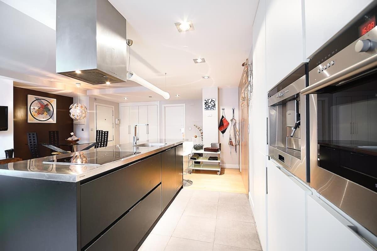 Piso Moderno, Centrico Y Con Garaje Gratis Apartamento Bilbau Exterior foto