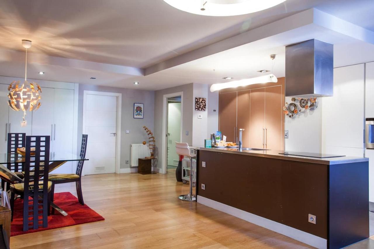 Piso Moderno, Centrico Y Con Garaje Gratis Apartamento Bilbau Exterior foto