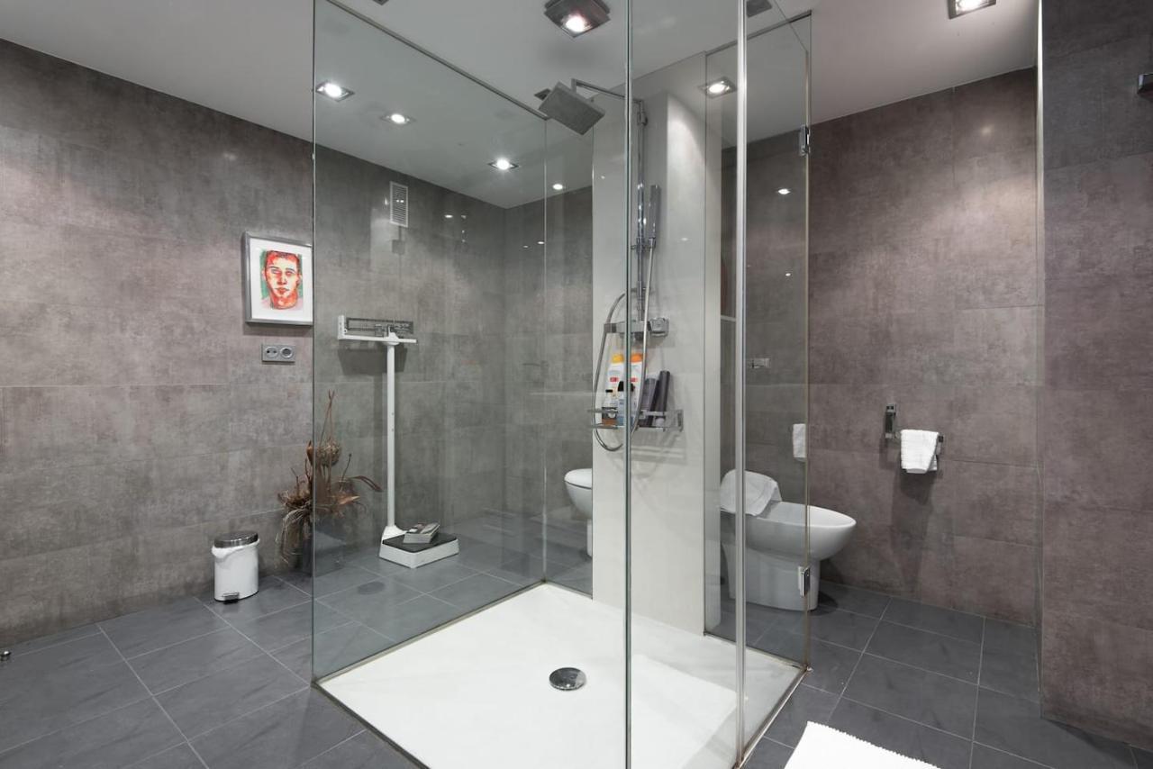 Piso Moderno, Centrico Y Con Garaje Gratis Apartamento Bilbau Exterior foto