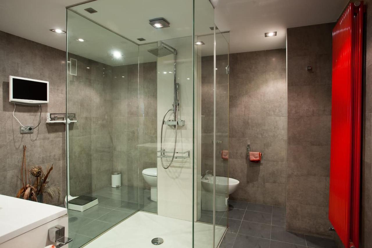 Piso Moderno, Centrico Y Con Garaje Gratis Apartamento Bilbau Exterior foto