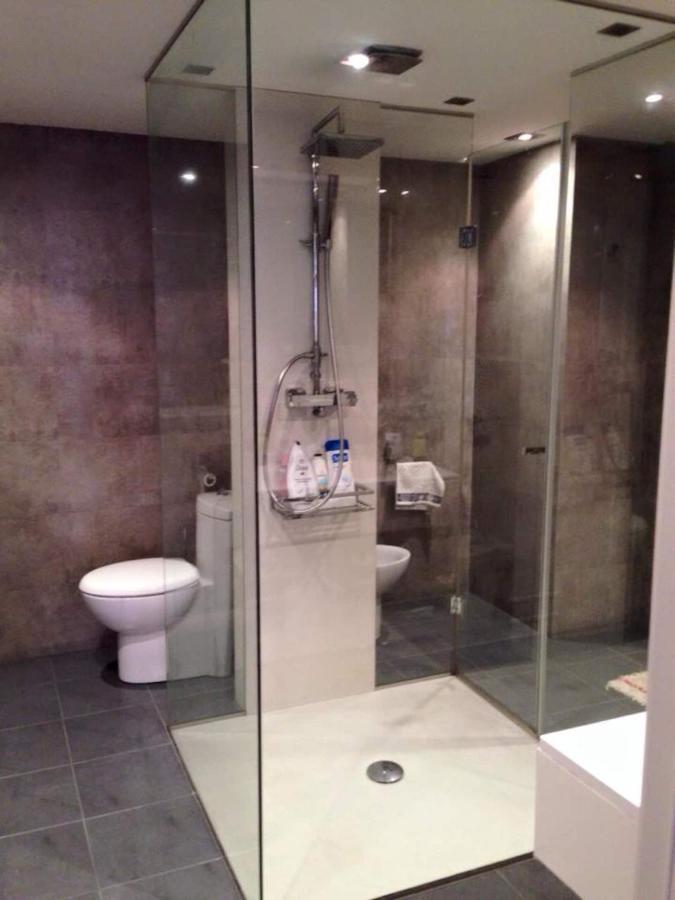 Piso Moderno, Centrico Y Con Garaje Gratis Apartamento Bilbau Exterior foto